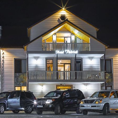 Hotel Patriot メスティア エクステリア 写真